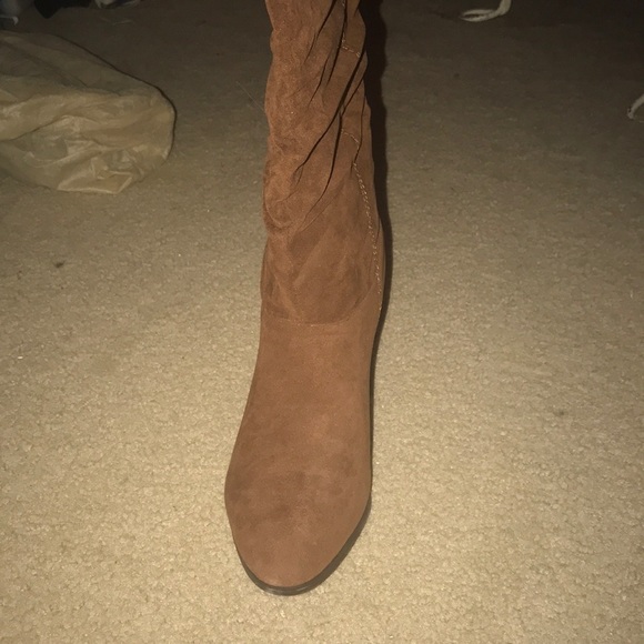 New faux suede boots - Picture 6 of 7